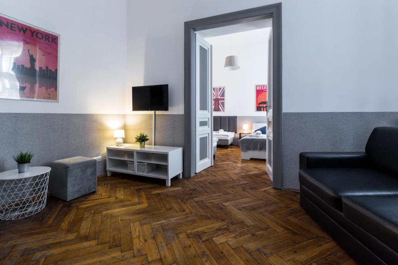 Wawel Cracow Old City Apartments - Friendhouse Apartments Cracóvia Exterior foto